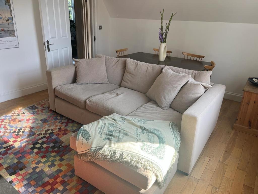 2 Bedroom Top Floor Flat, West Dulwich Free Street Parking ลอนดอน ภายนอก รูปภาพ